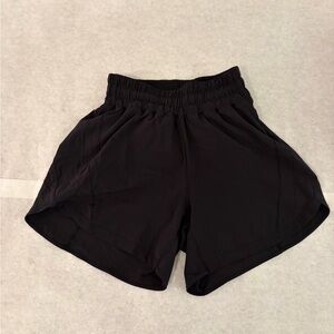 lululemon Black high rise black 5in Shorts